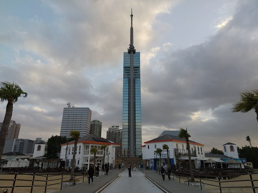 Fukuoka Tower from the Momochi waterfront