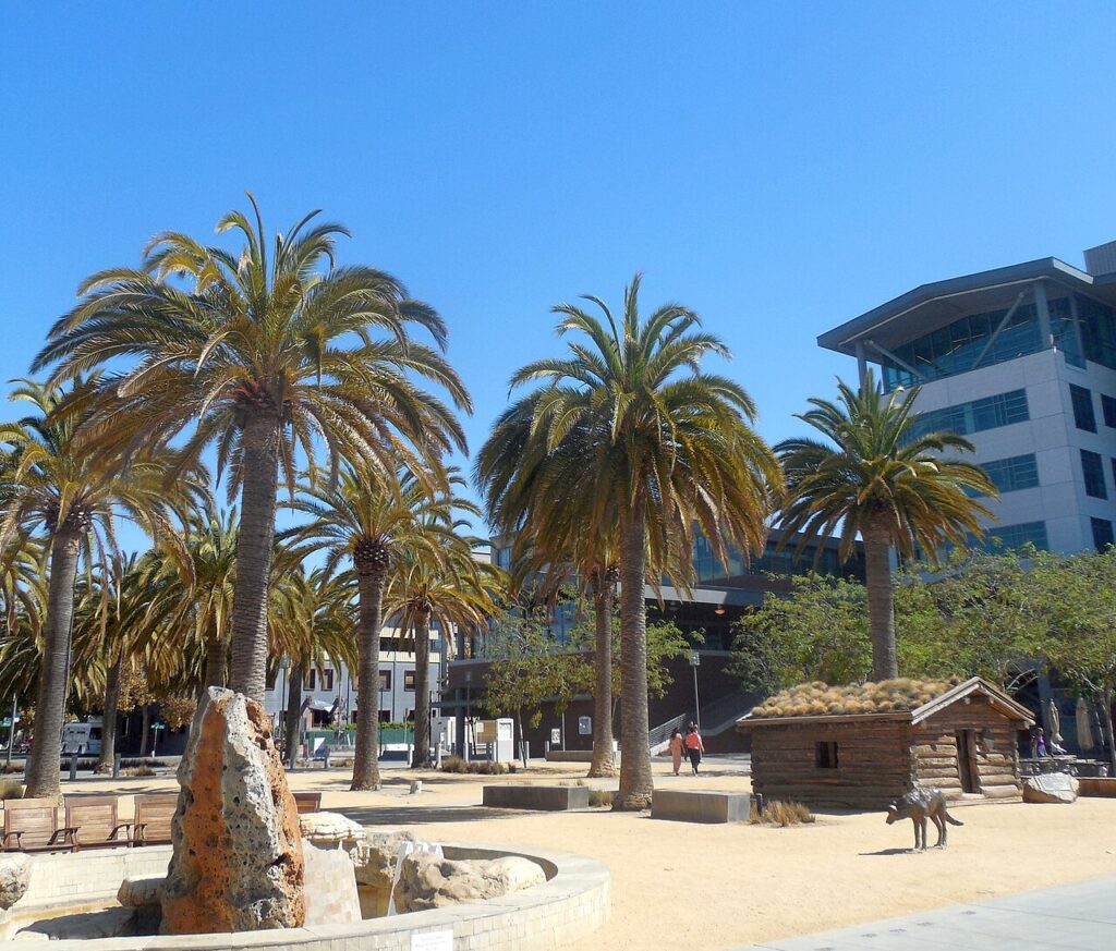 Jack London Square, Oakland