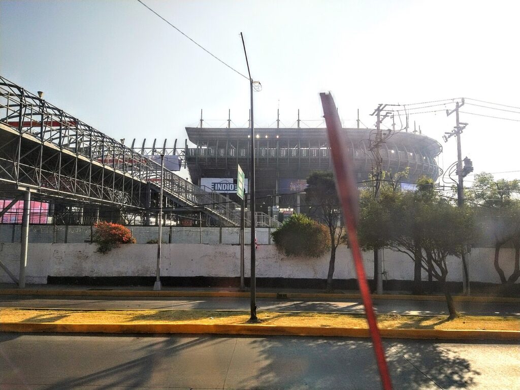 Foro Sol exterior before its renovation and renaming to Estadio GNP Seguros