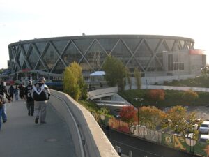 Oakland Arena: exterior view (2008)