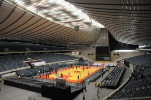 Yoyogi National Gymnasium: interior view (2012)